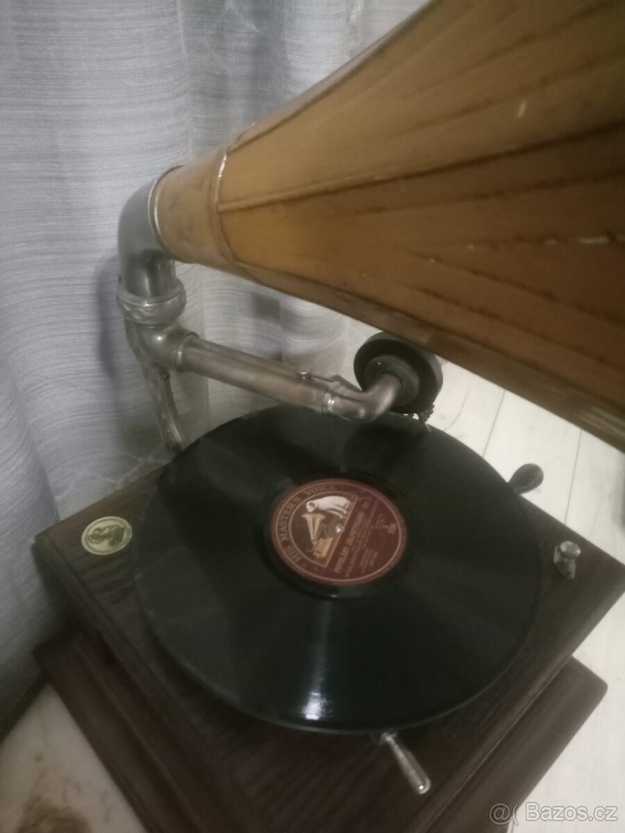 Gramofon s troubou - 5