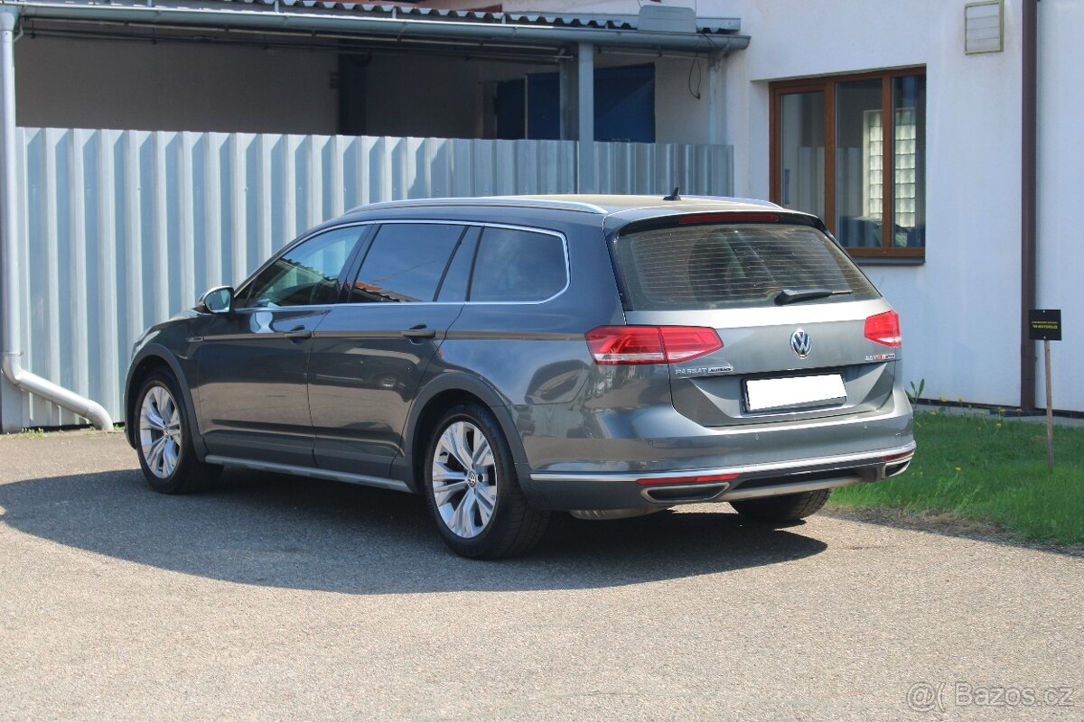 VW Passat B8 ALLTRACK 2.0TSi DSG 4Motion Highline - 5