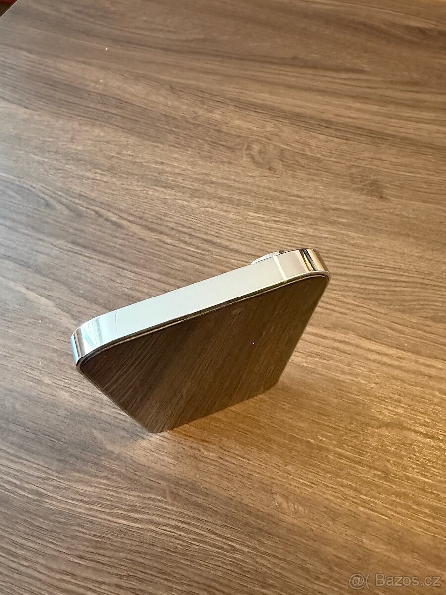 iPhone 14 Pro 256 GB – bílá barva - 5