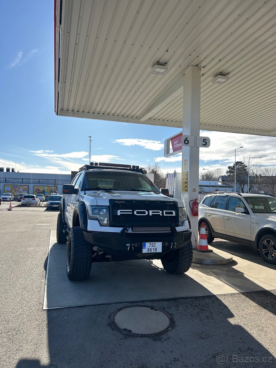 Ford F-150 “Monster” - 5