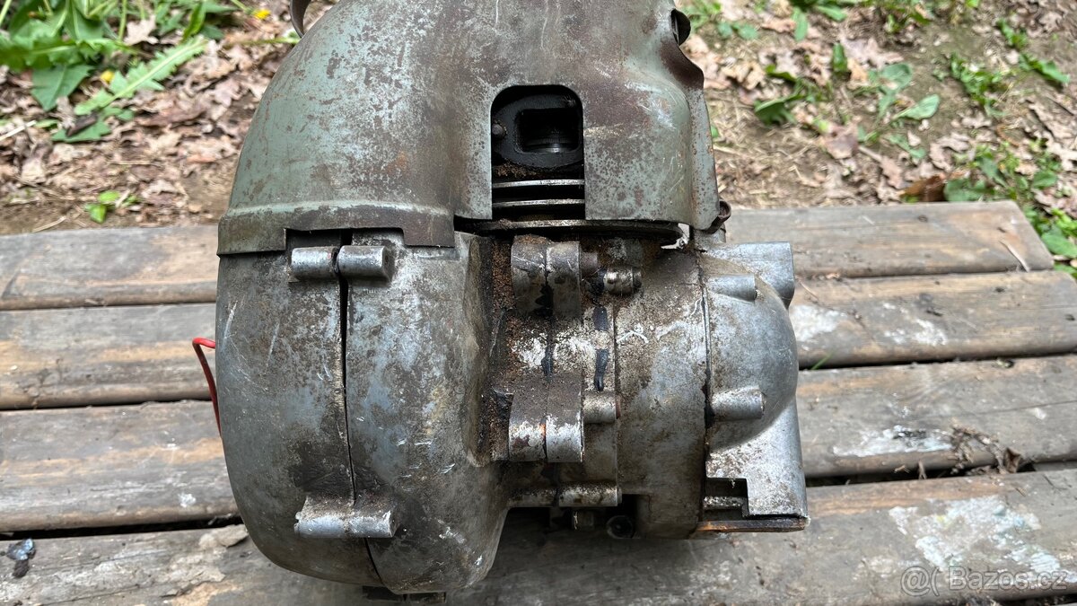 2x motor Manet tatran - 5