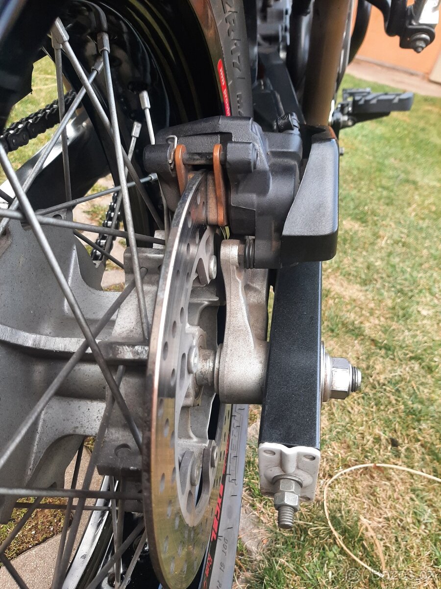 Yamaha xt660x
