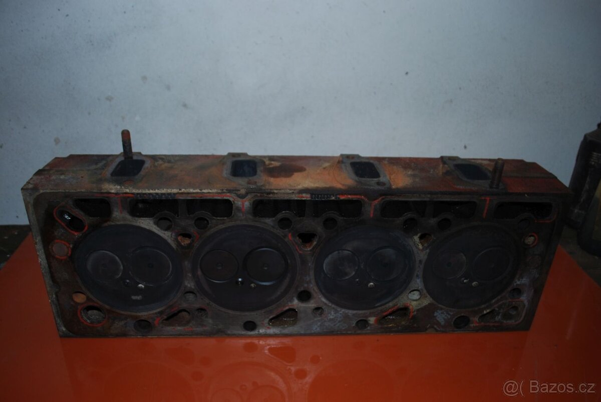 Avia - hlava motoru - 5