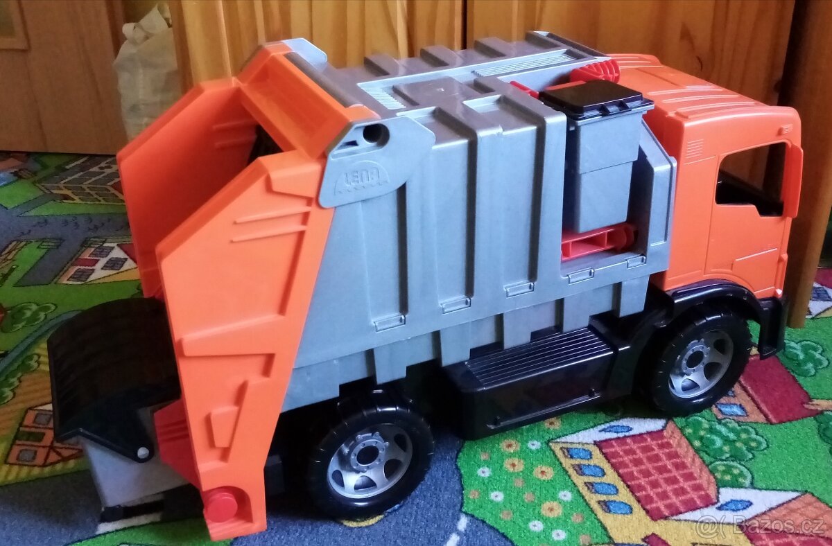 Velké popelářské auto - 5