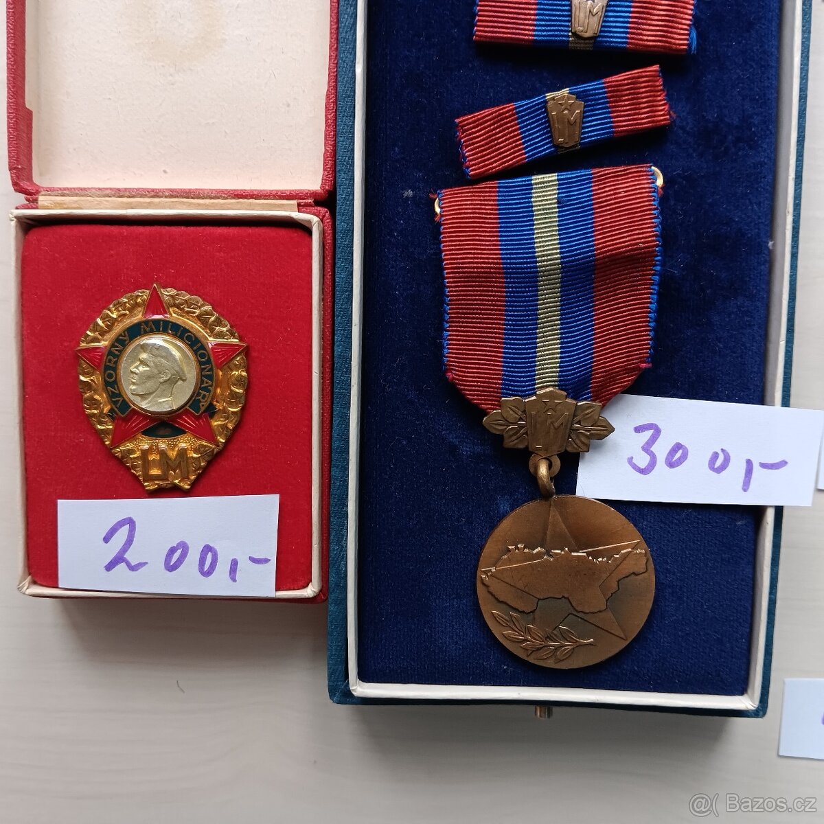 Vojenské odznaky a medaile - 5