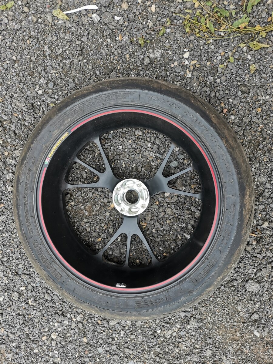 Ducati Hypermotard 939SP Soubor dílů - 5