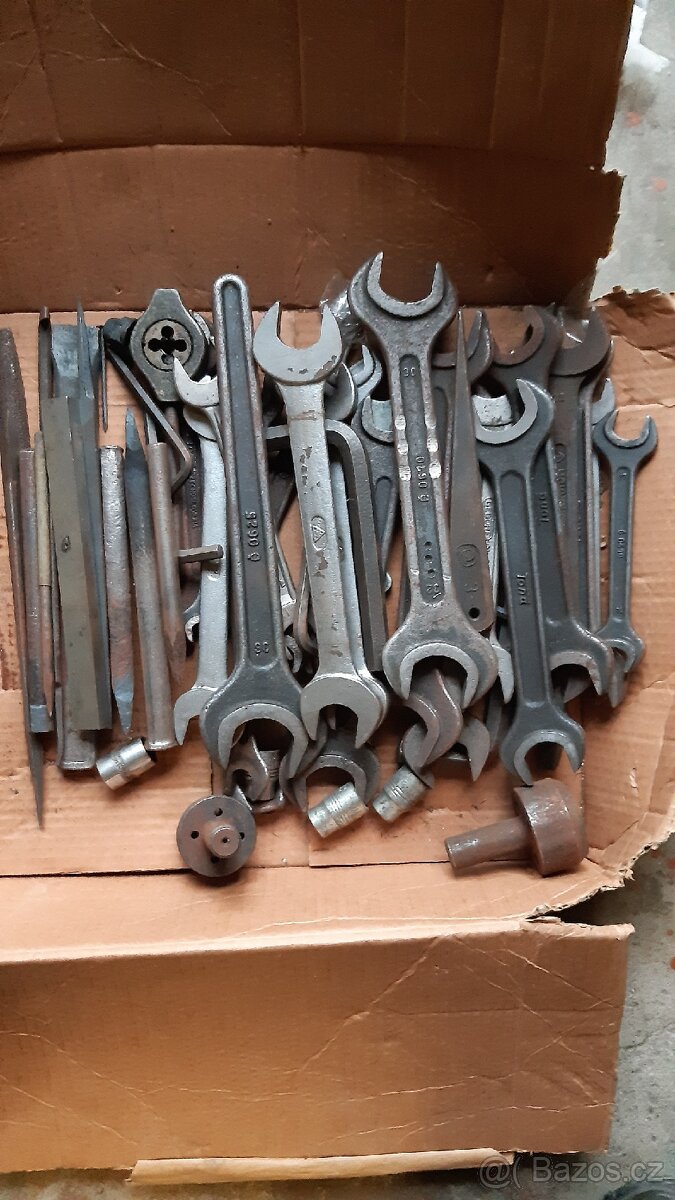 Veci do dilny.Uhelniky.vrtaky zavitniky. - 5