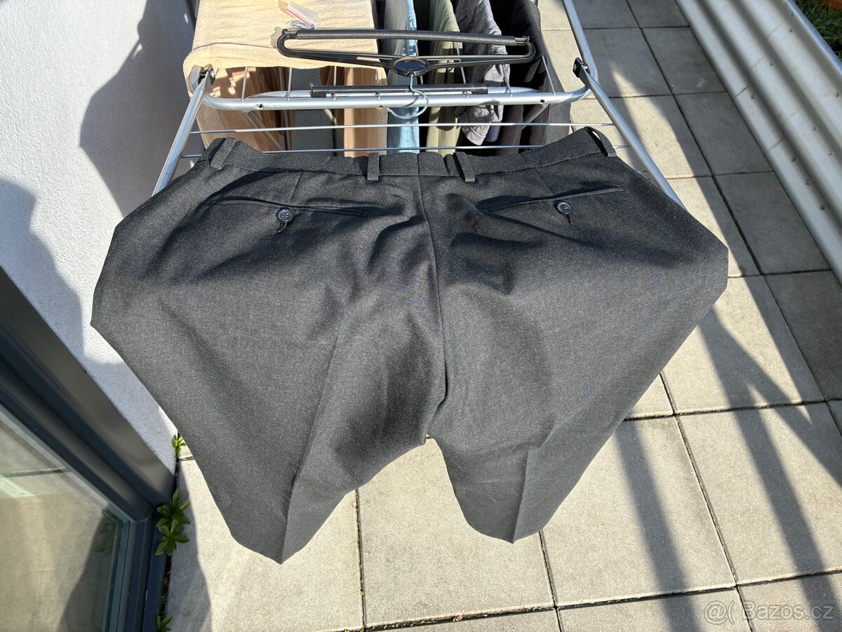 Pánský oblek černo/šedý vel. 54 - 5