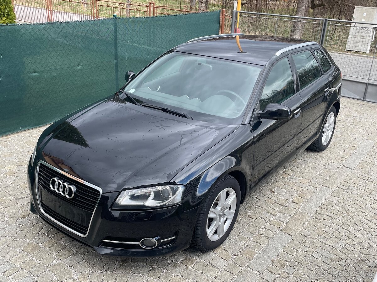 AUDI A3 1.6 TDI - 5