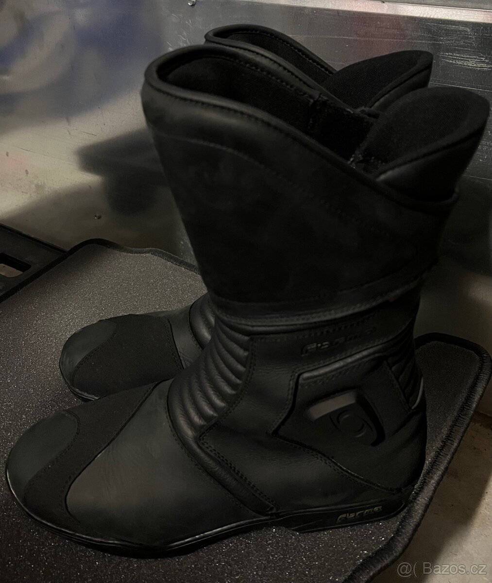 10. Moto boty FORMA VOYAGE černé 48 - 5