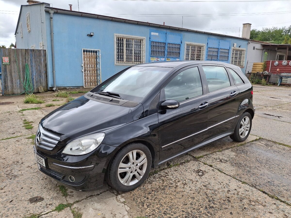 Mercedes-benz B200,100 kw w245 - 5