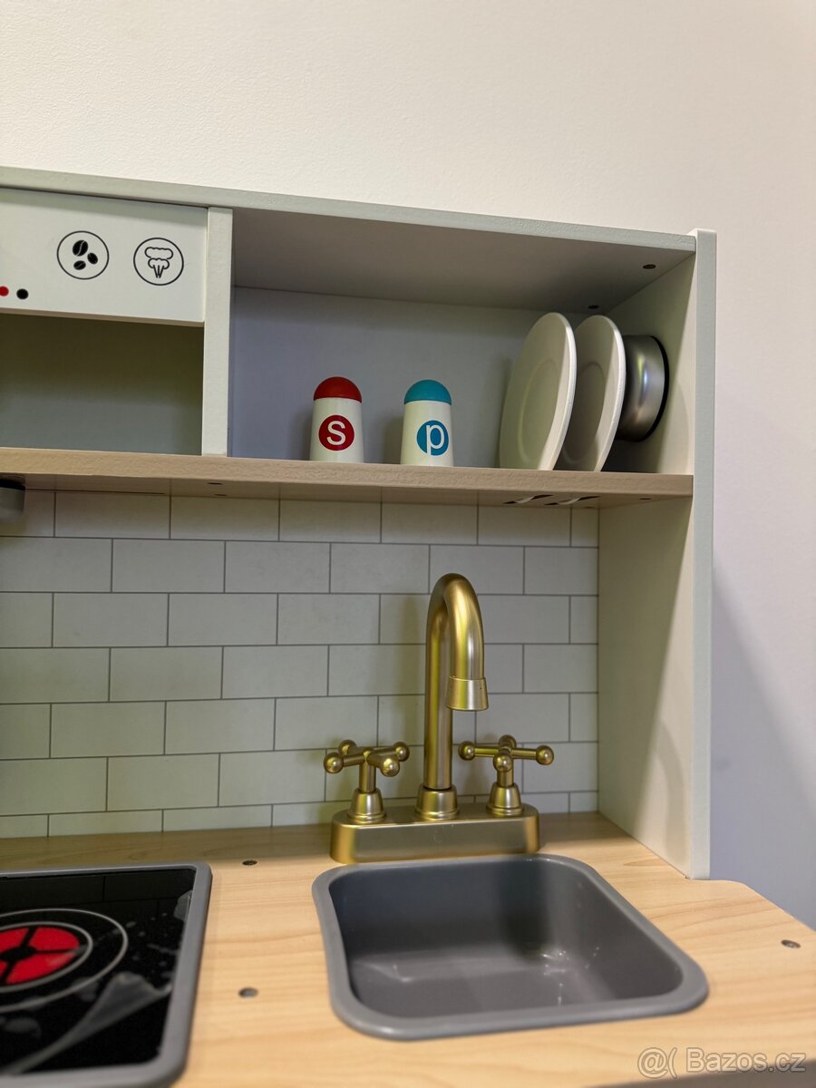 Interaktivní XXL dřevěná kuchyně s LED osvětlením - 5