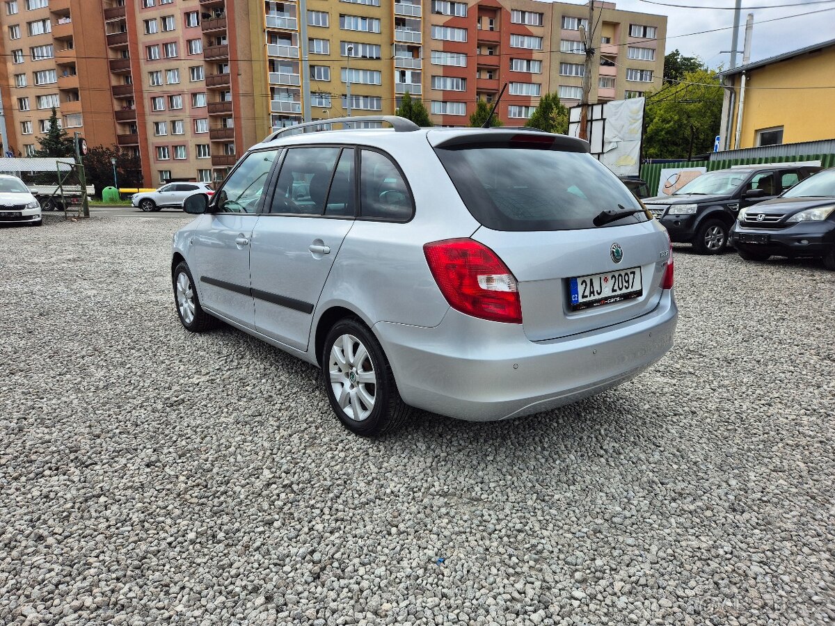 Škoda Fabia II,1.6TDi,77KW,ELEG.KLIMA,VÝHŘEV,KAMERA,ČR,2011 - 5