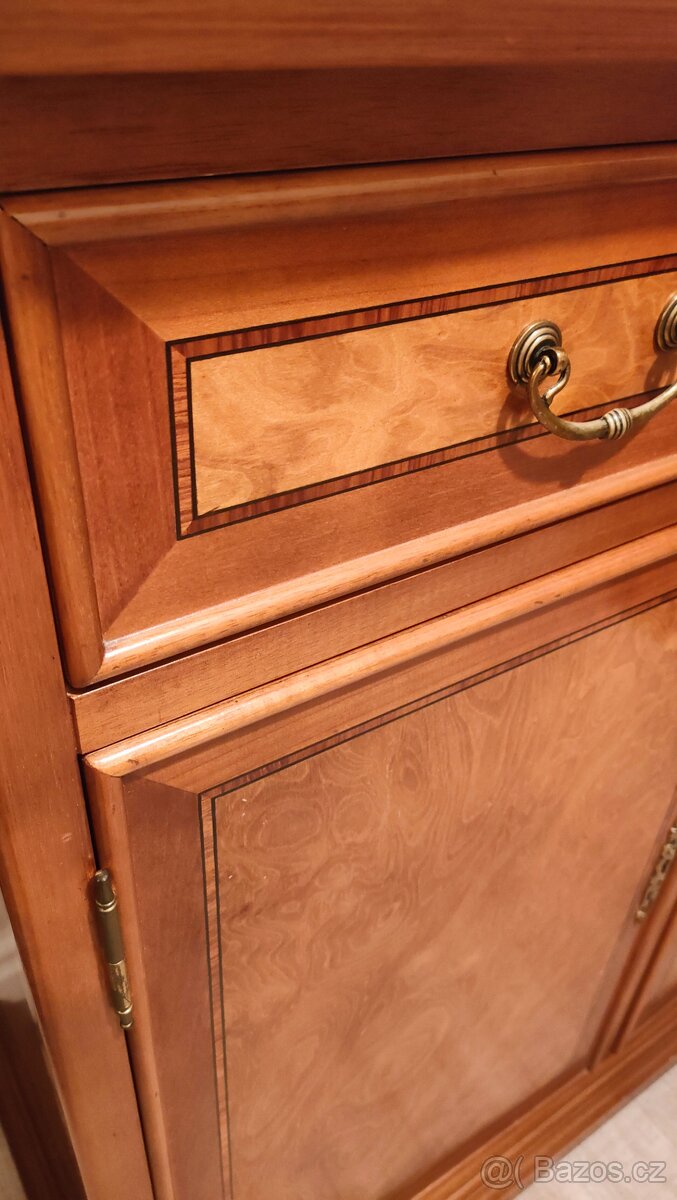 Italská komoda skříňka - 5