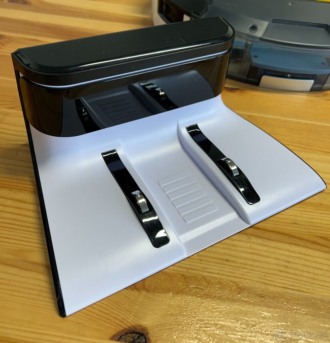 Robotický vysavač Silvercrest SSRA1 / 0,6L - 5