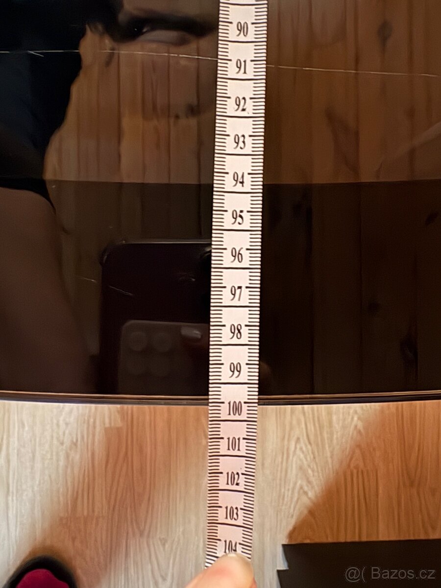 Skleněný konferenční stolek - 5