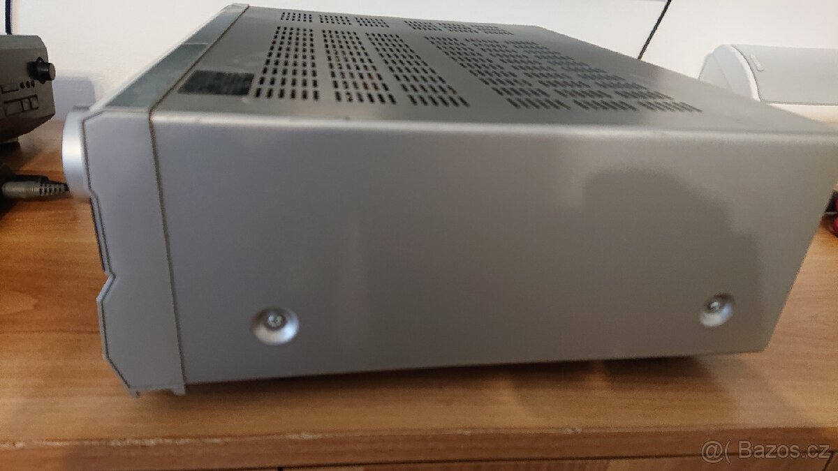 Onkyo TX SR576 - 5