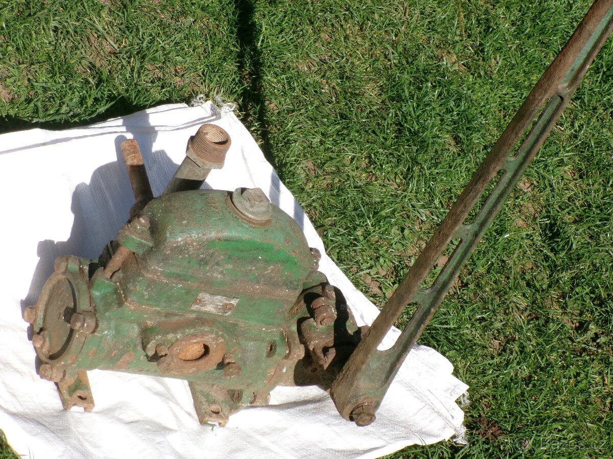 prodám staré-historické hospodářské kalové čerpadlo. Originá - 5