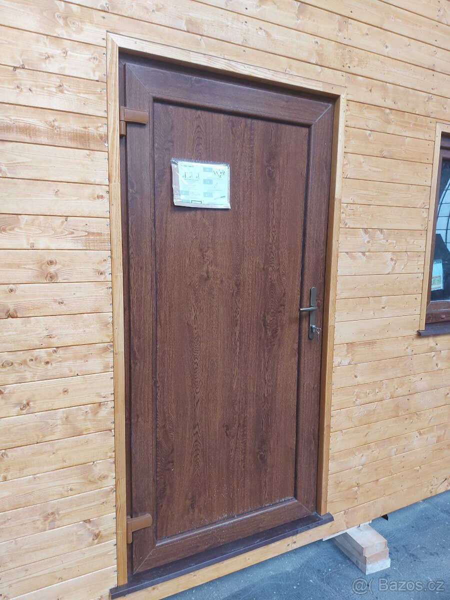 Obytný celoroční modul se šatnou a WC - 5