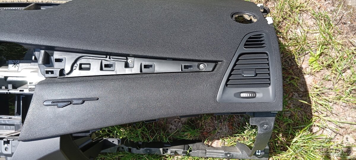 Renault Laguna 3 palubní deska a další díly - 5