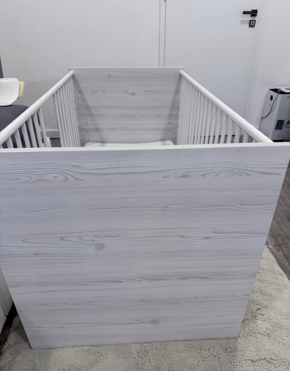 Komoda + postýlka + matrace - 5