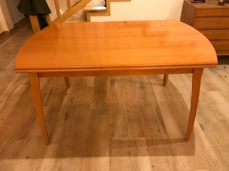 Masivní dřevěný stůl IKEA - 5