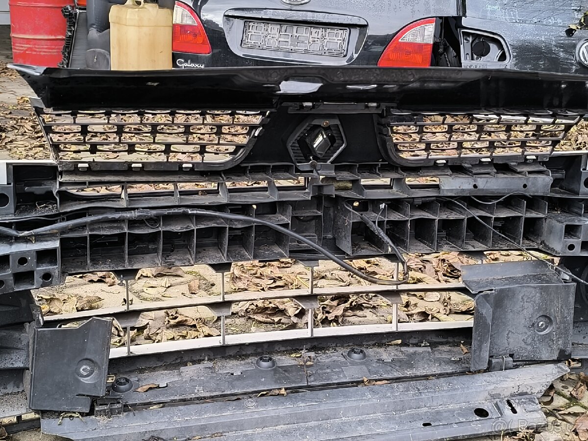 Renault thalia přední nárazník - 5