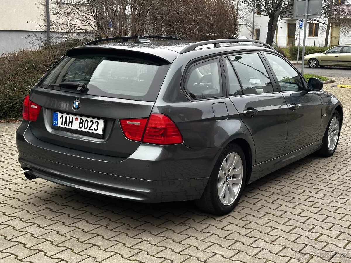 BMW Řada 3 E91 320i 125kW Combi Facelift Tempomat Serviska - 5