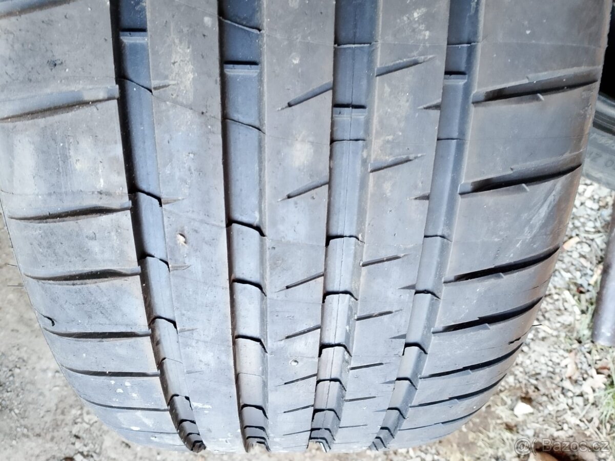 205/55/17 245/45/18 245/35/20 295/30/20 245/30/21 kusovka - 5