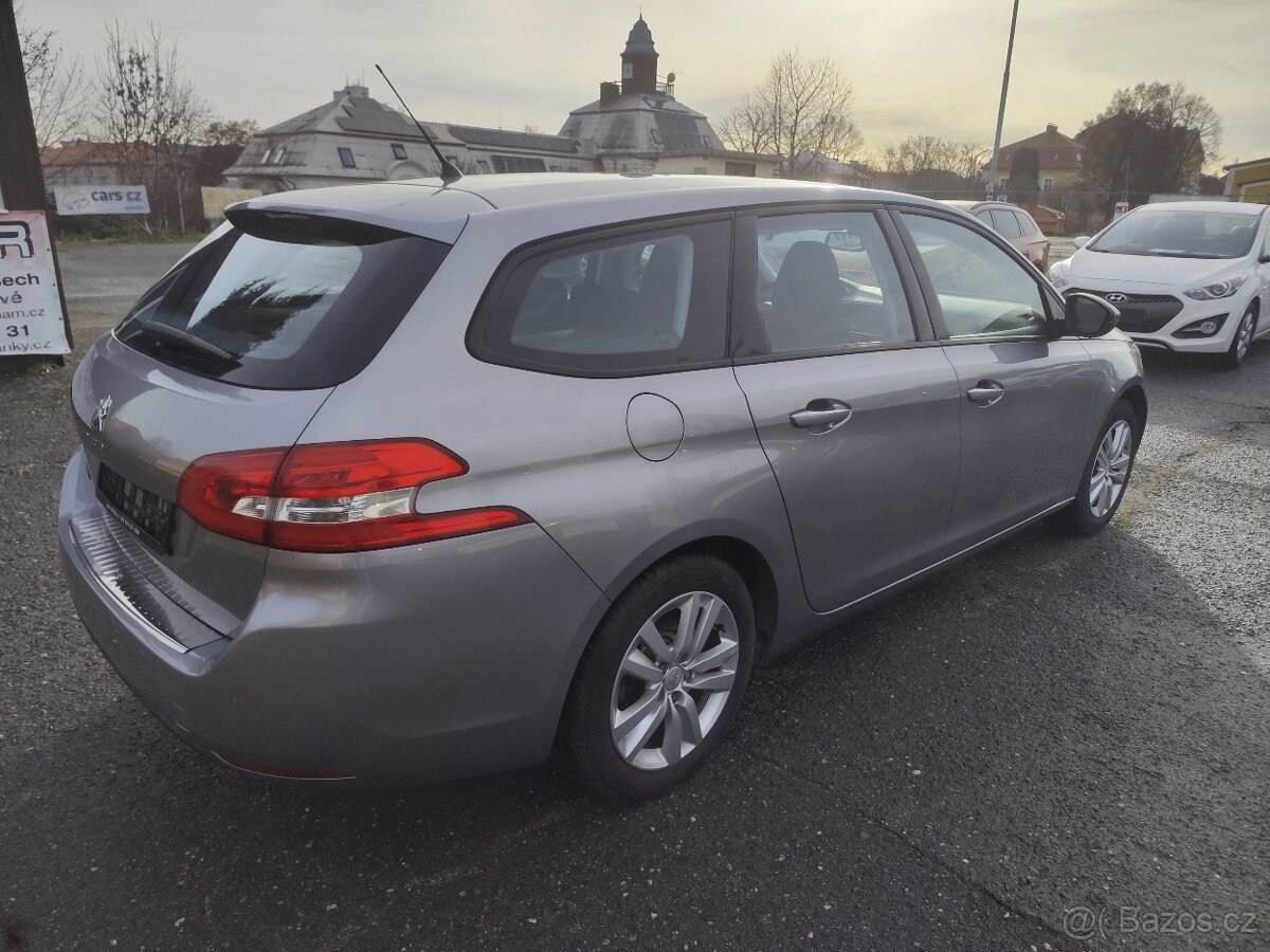 Peugeot 308 SW 1.2i,96kw.PureTech.R.V.7/2014.STK Nová - 5