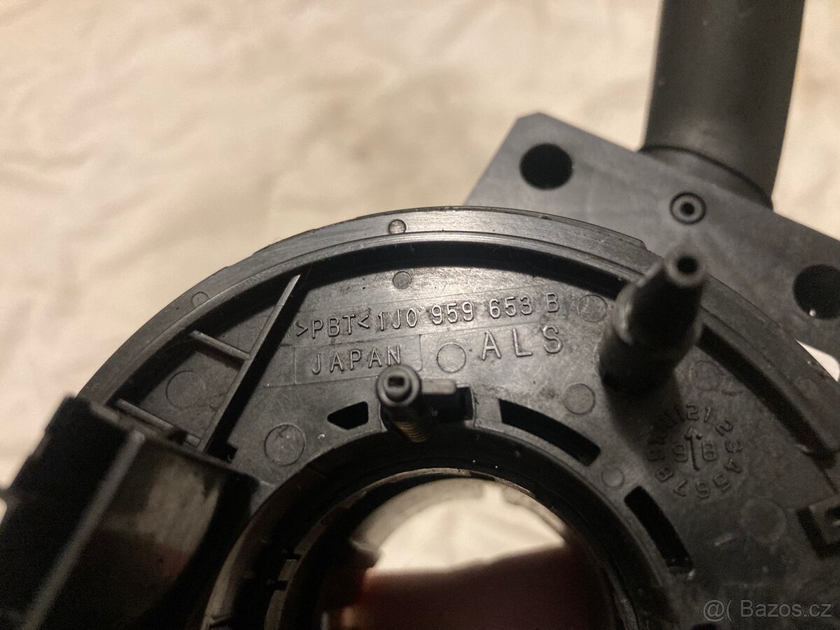 Podvolantové páčky, kroužek Audi A6 C5 - 5