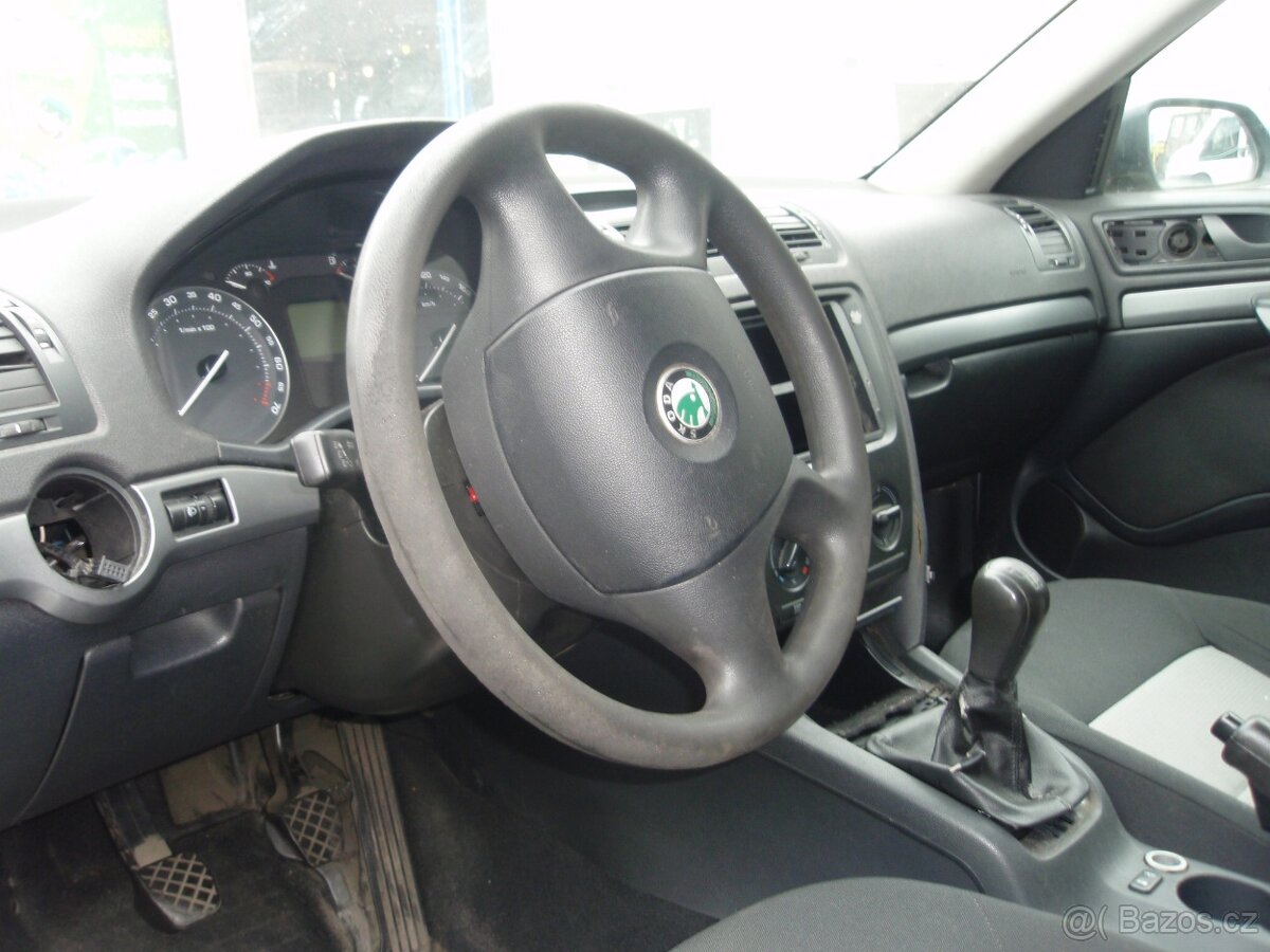 Škoda Octavia II - 5