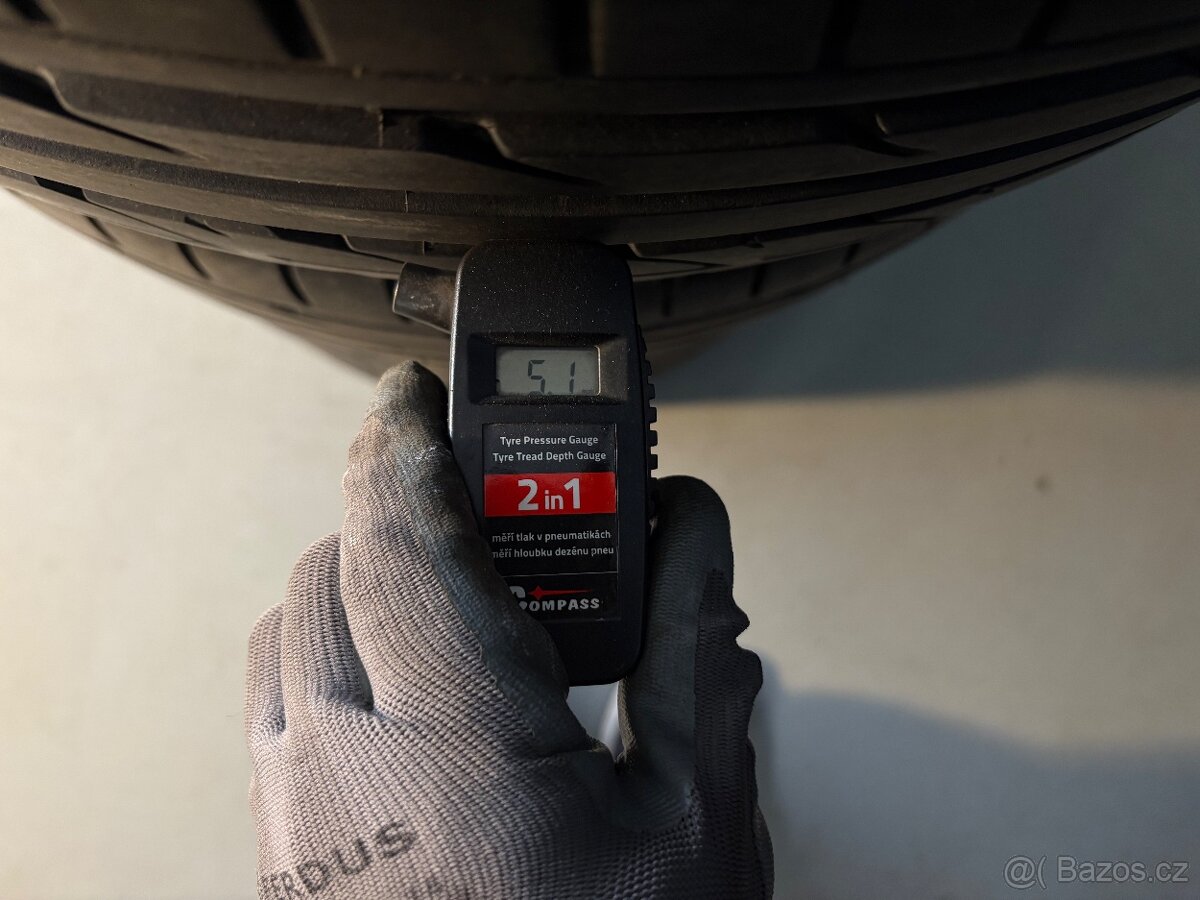 Letní pneu Bridgestone 225/45R19 - 5