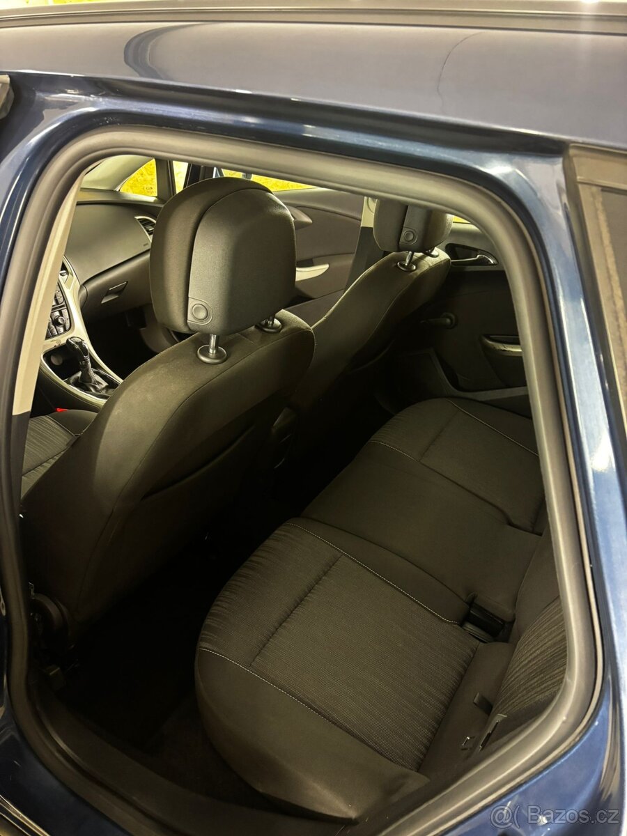 Opel Astra, SportsTourer 1.7 D-servisováno, nová STK - 5