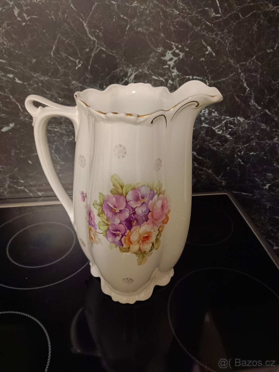 Porcelánový velký džbán - 5