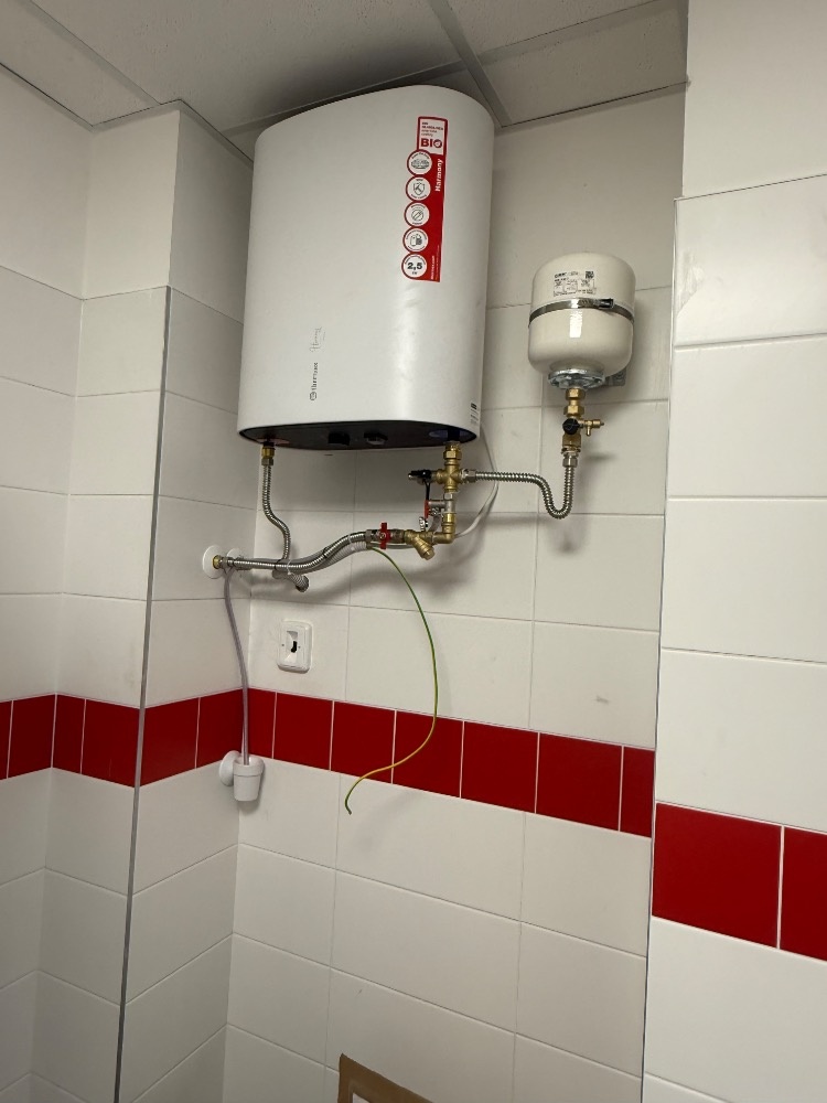 Nabízíme instalatérské práce - 5