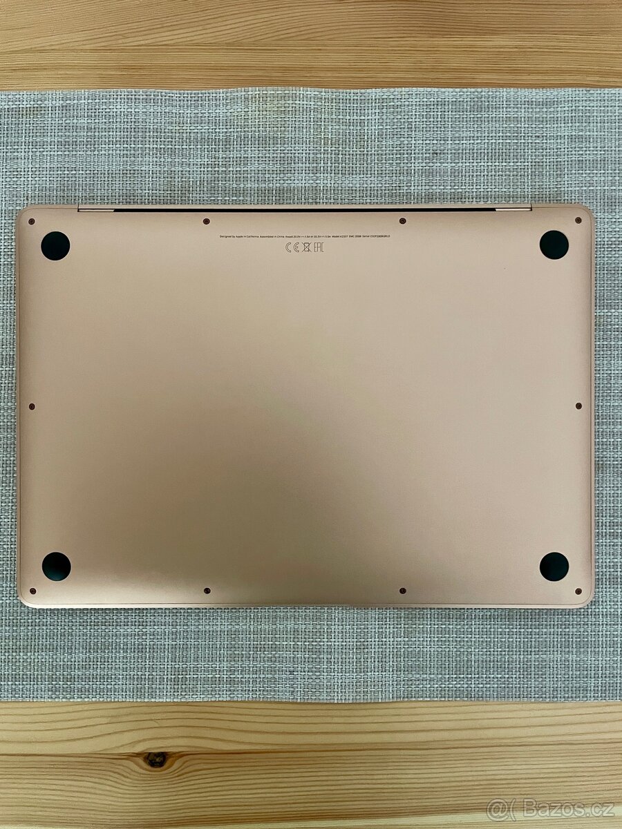 APPLE Macbook Air 13” , M1 , 8gb Ram , 512gb ssd - 5
