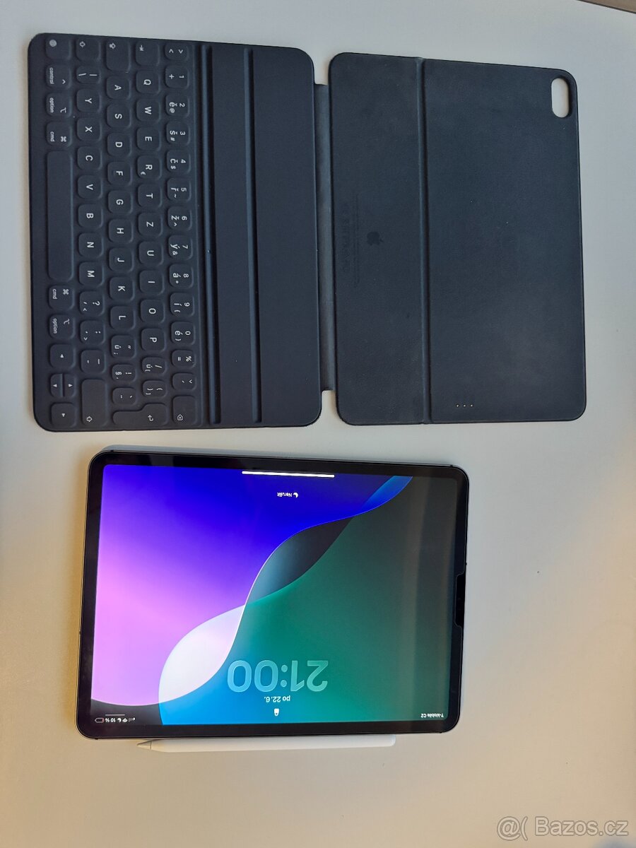 iPad Pro 11" 256GB Wi-Fi + Cellular 2018 Vesmírně šedá - 5