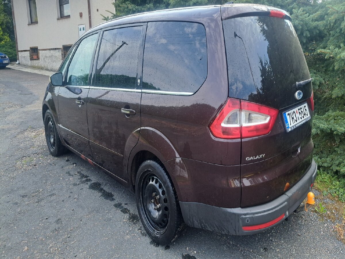 Ford Galaxy 2.2 GHIA 2009 - 5
