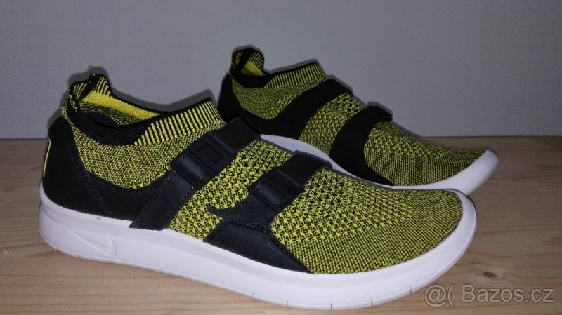 Tenisky NIKE AIR SOCKRACER FLYKNIT MENS vel. 40.5 - 5