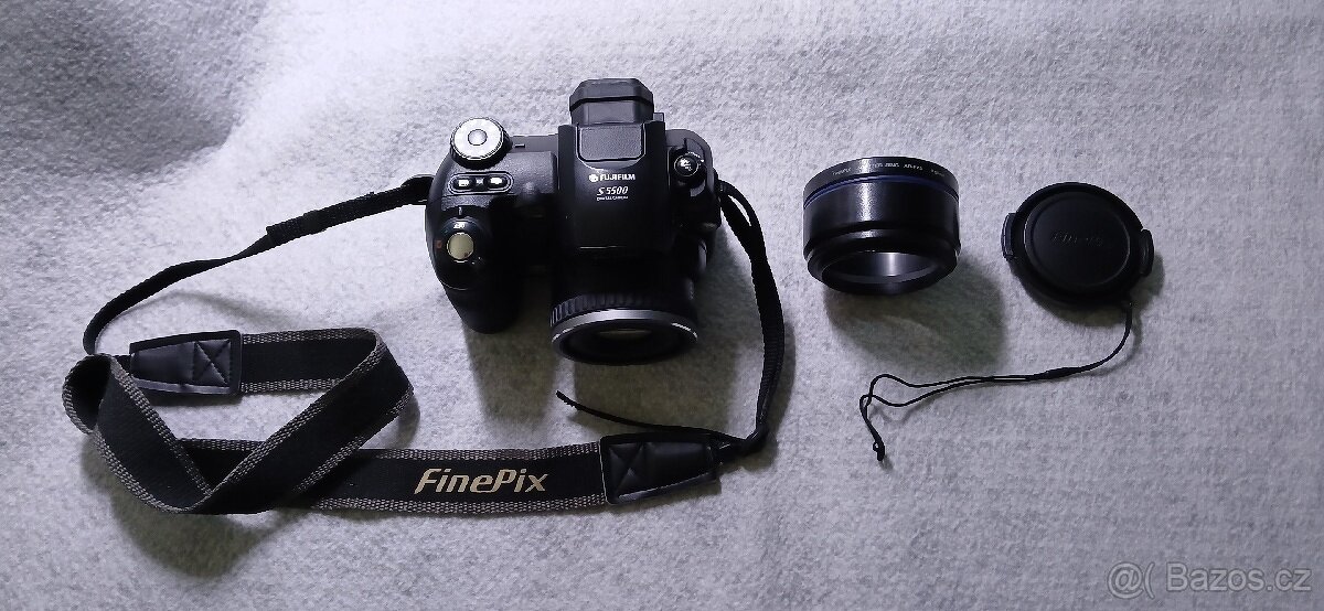 Fujifilm Finepix S5500 Japan - 5