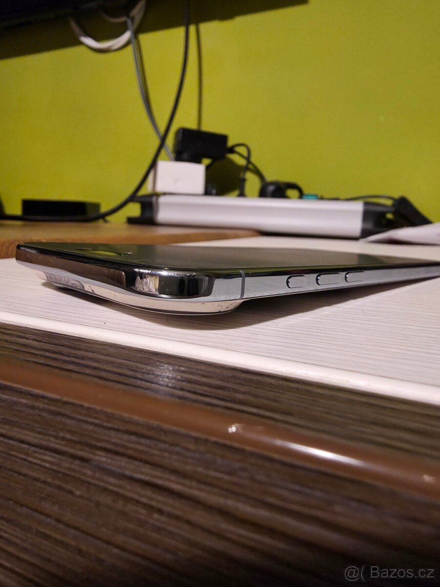 IPhone Air 512gb + bohaté příslušenství - 5