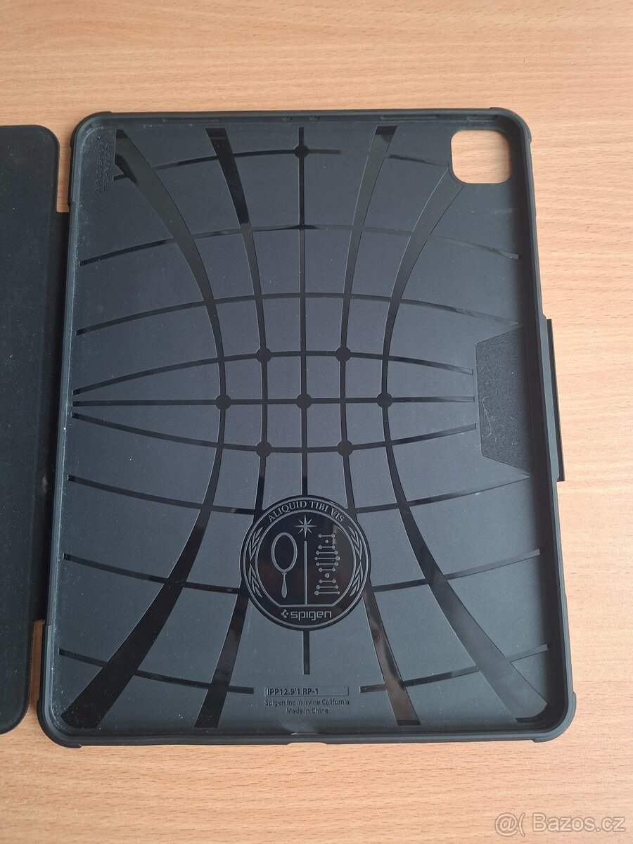 Pouzdro Spigen iPad Pro 11 - 5