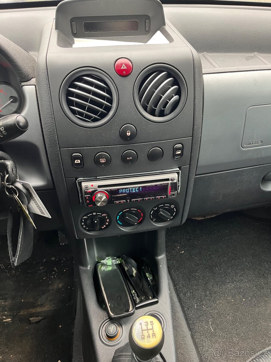 Citroen Berlingo 1.6i, 2008 - 5