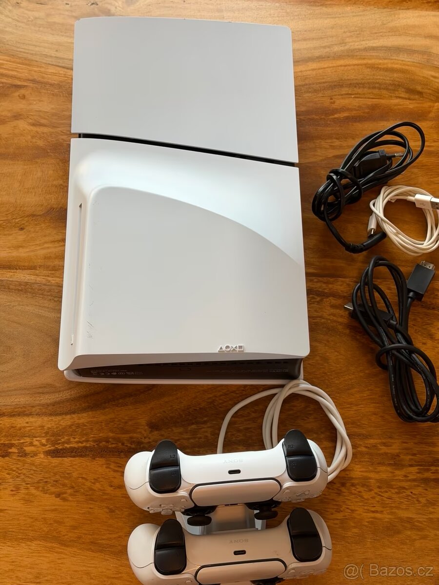 SONY PlayStation®5 – skupina modelů: Slim - 5