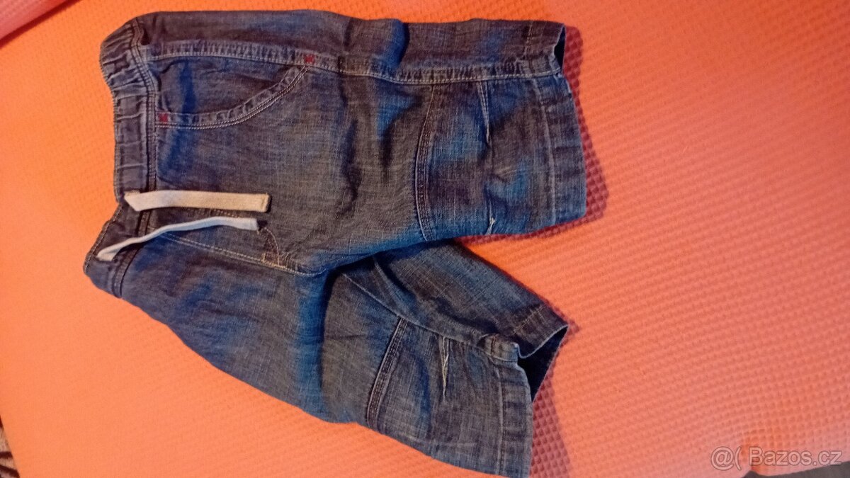 Chlapecké riflové kraťasy zn.H&M vel.104 - 5