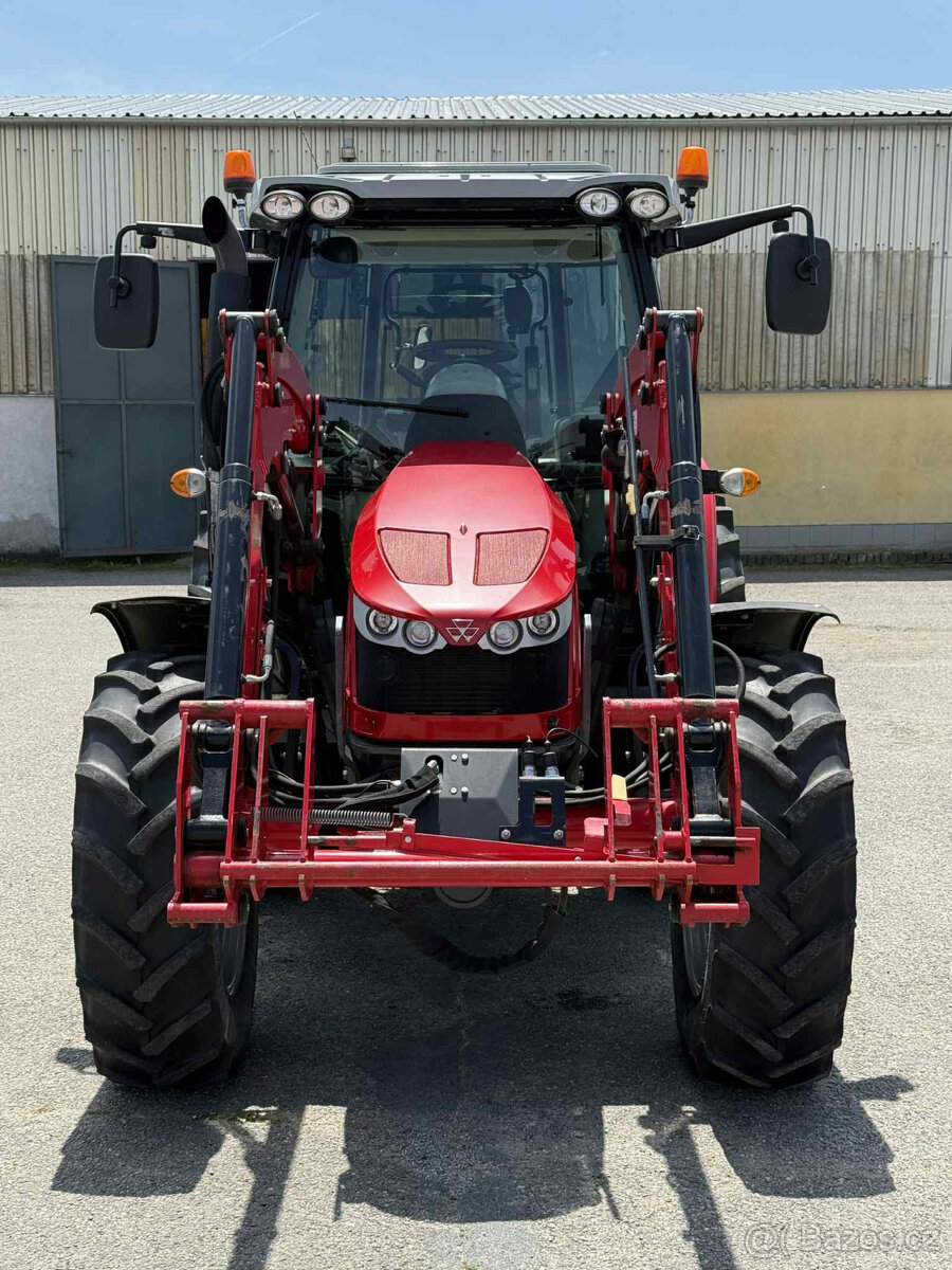 Traktor Massey Ferguson 5609 DYNA-4 + čelní nakladač - 5