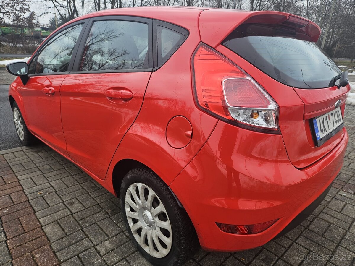 Prodám Ford Fiesta r.v 2013 - 5