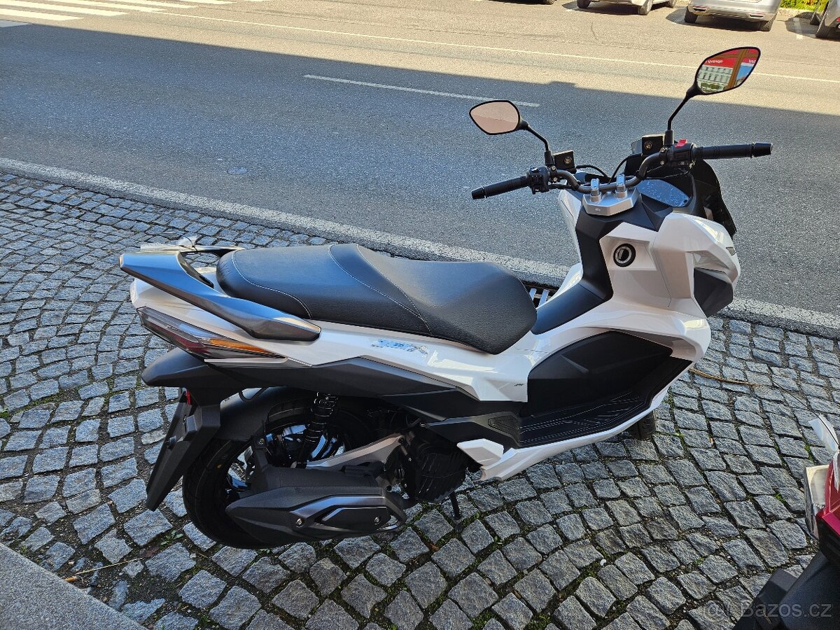 Sym Jet X 125i, DPH, 4 roky záruky, vodou chlazený - 5