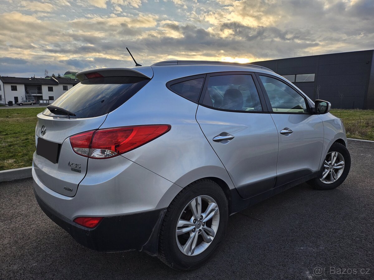 Hyundai IX35 2.0 tdi 4x4 - 5
